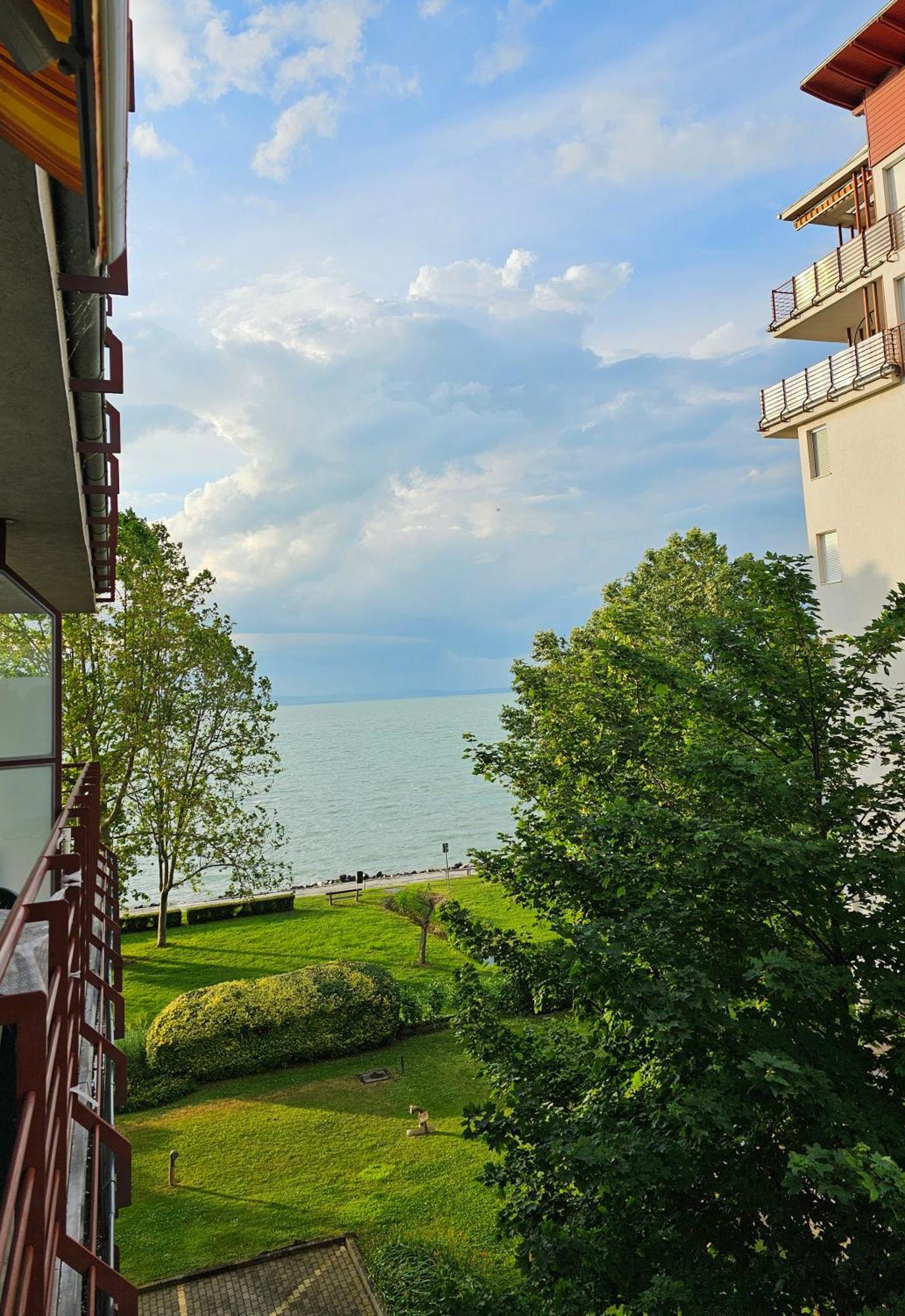 Panorama Beach 2 Siófok Eksteriør billede